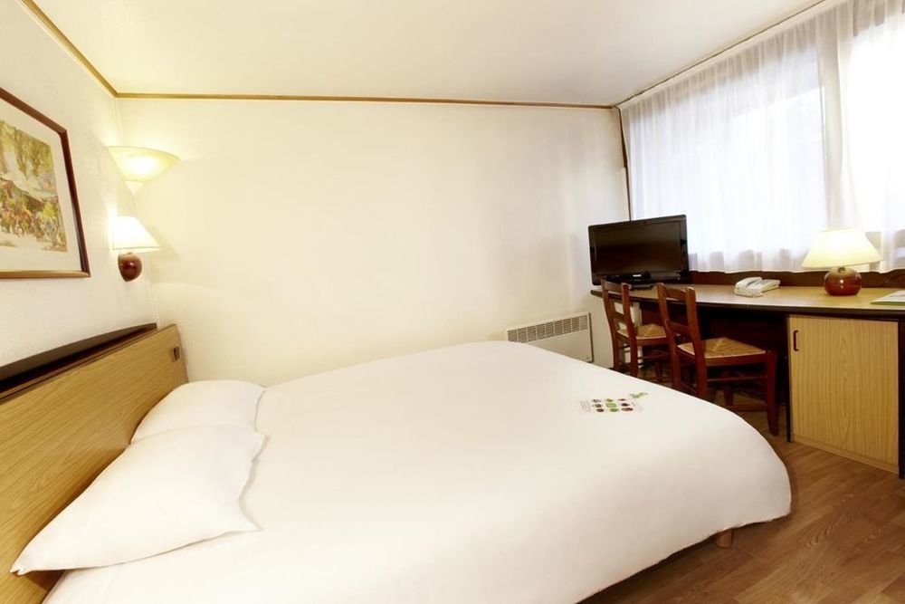 Hotel Campanile Nantes Saint-Sébastien-Sur-Loire Camera foto
