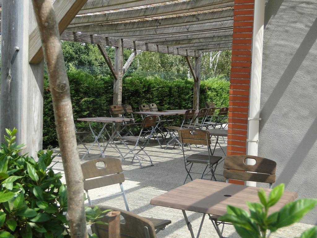 Hotel Campanile Nantes Saint-Sébastien-Sur-Loire Esterno foto